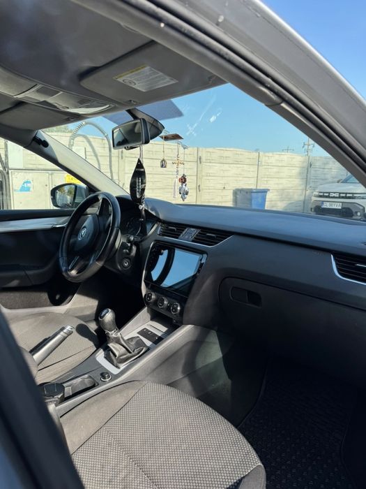 SKODA Octavia 2013 — imagine 5