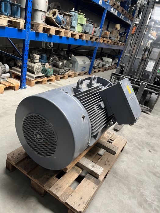 Ел.двигател 132 кВ 1500 об SIEMENS