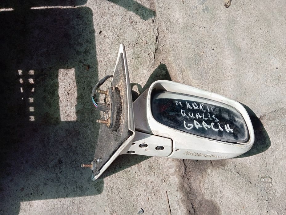 Правое зеркало Gracia Mark qualis