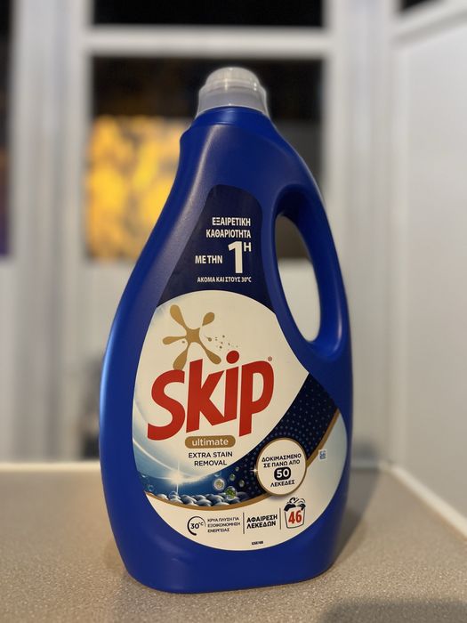 Течен прах скип.