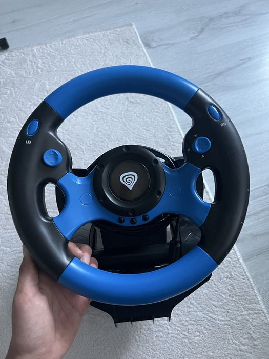 Продават се!! PXN V9-350 euro/Genesis Seaborg 350-70€.Двете за 400€.И безплатна игра Truck Driver