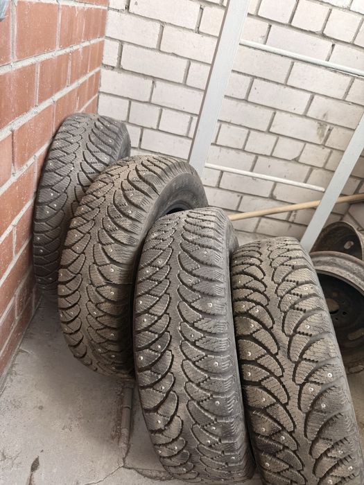 Продам шины зимние r13