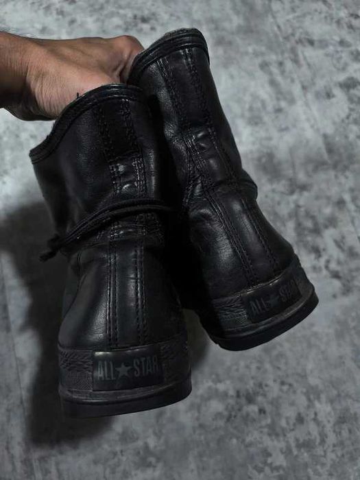 ghete Converse piele