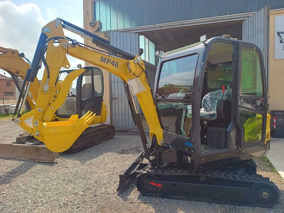 Miniexcavator  nou nout marca Machpro, model MP 46