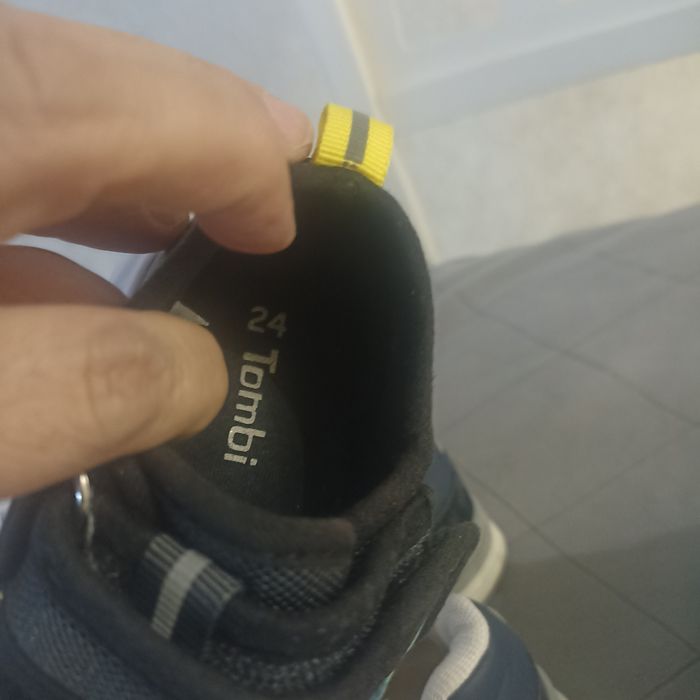 детская обувь, кроссовки