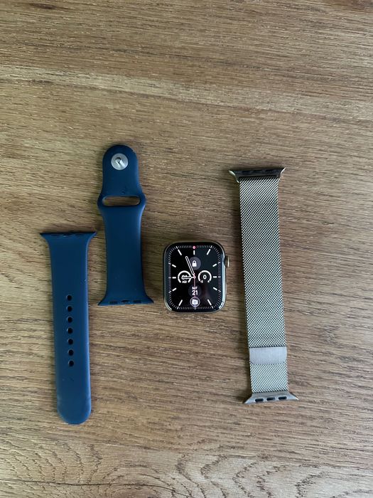 Apple Watch Series 7 45mm gold cellular
