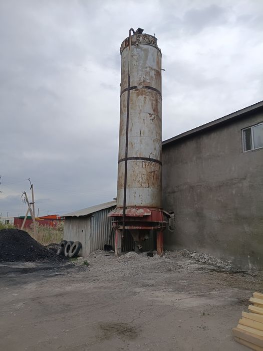 Продам силос под цемент