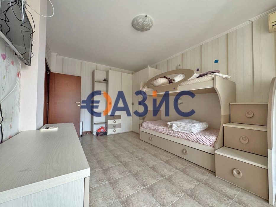 Продава се Тристаен апартамент в Свети Влас - 149 кв.м за 1095 €/кв.м - Снимка #11