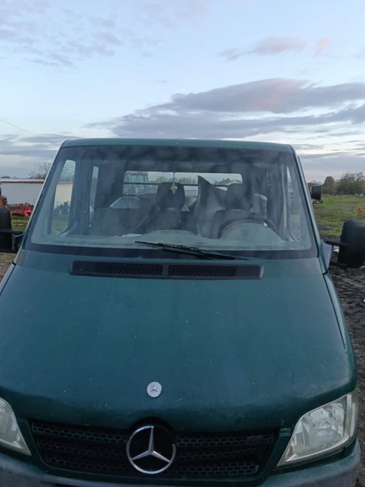 Dezmembrez Mercedes sprinter  vând sau schimb
