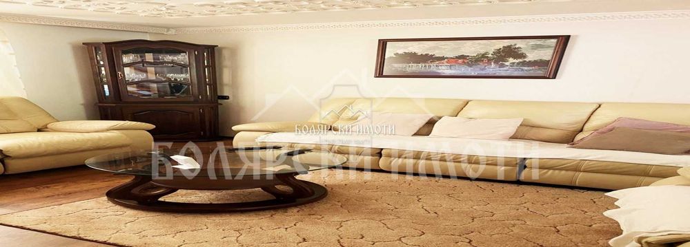 Дава се под наем Къща в с. Арбанаси, Област Велико Търново - 200 кв.м за 750 € - Снимка #9