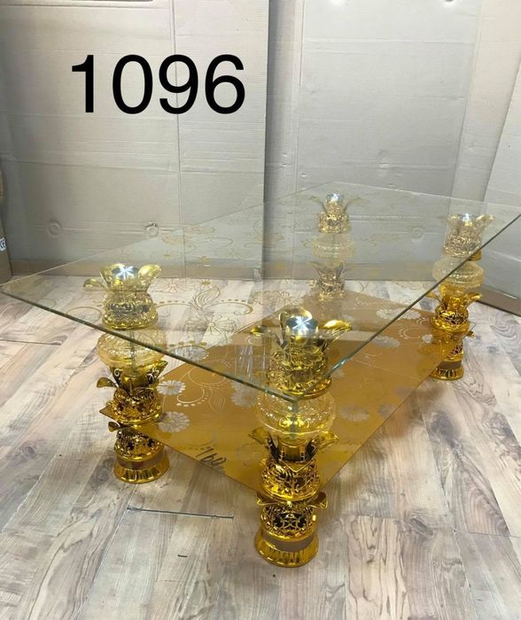 Холна маса Нова