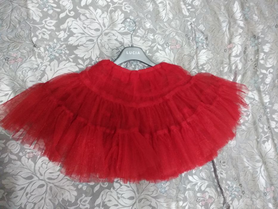 Платье  на 7- 8 лет