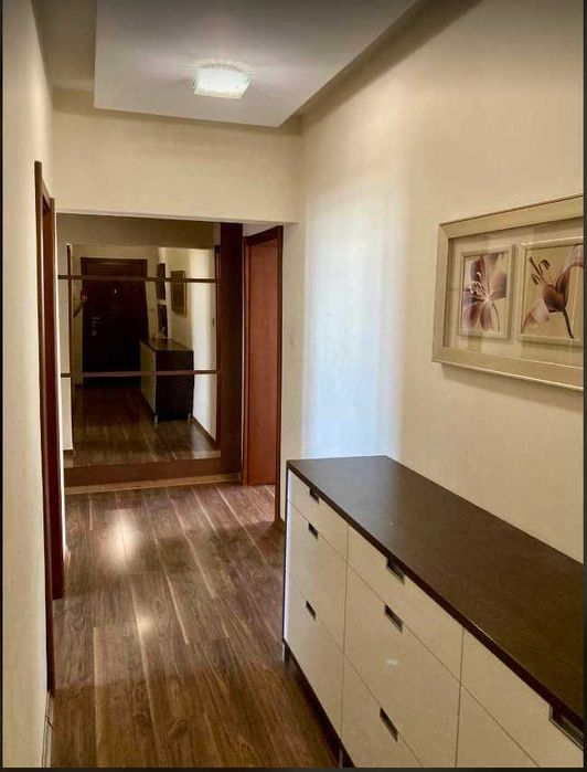 Продава се Многостаен апартамент в Варна, Аспарухово - 125 кв.м за 1400 €/кв.м - Снимка #2