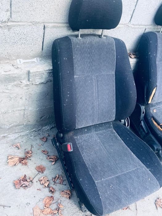 Седенья субару BG/BH продам