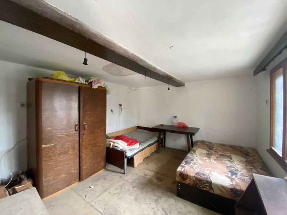Продава се Къща в с. Владиня, Област Ловеч - 130 кв.м за 30 €/кв.м - Снимка #4