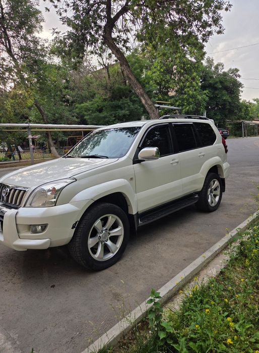 Toyota 120 tali 2007 yil