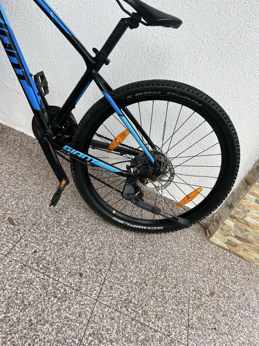 Bicicleta Giant 27.5 Frane Hidraulice