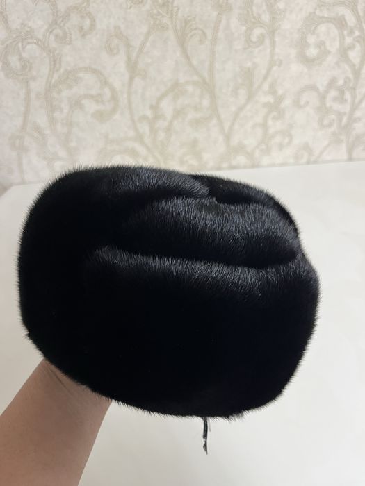 Продаётся норковая шапка