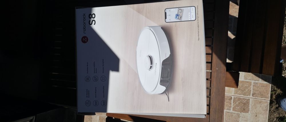 Robot aspirare Roborock s8