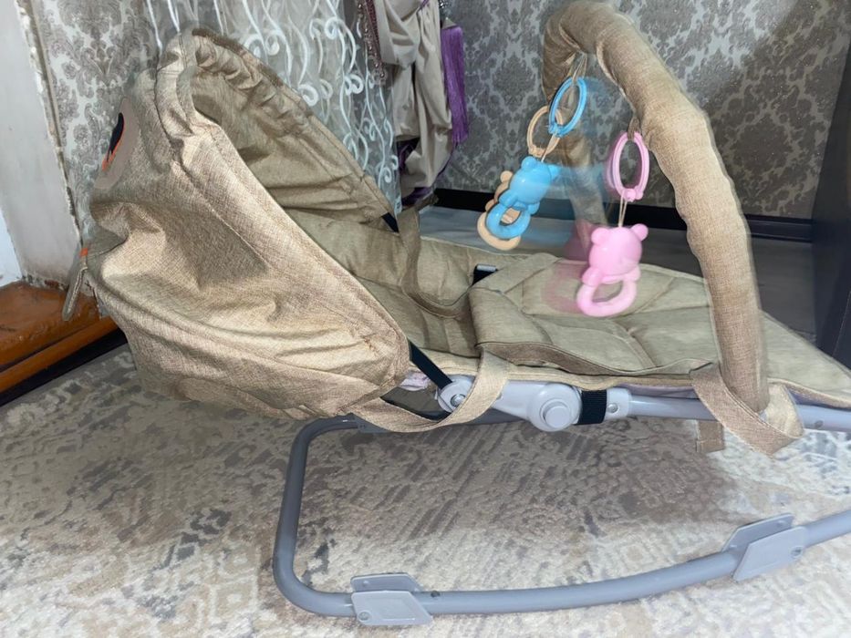 Шезлонг,  цена-7000