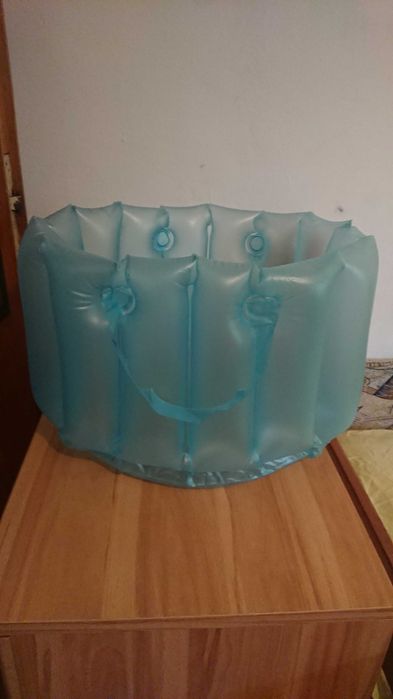 Piscina picioare gonflabil cu manere