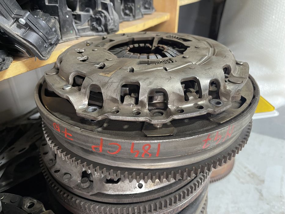 Volanta masa dubla bmw f10 f11 f30 f30 e90 e91 n47d20c 184cp