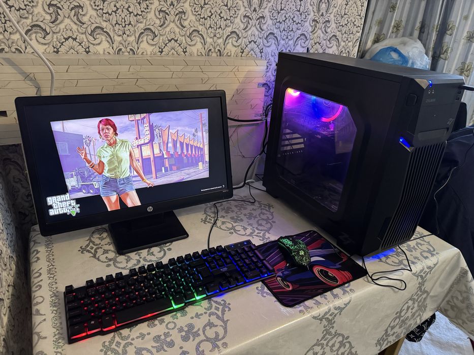 Комп игровой срочно