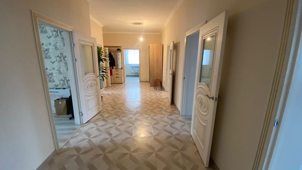 Продаётся дом в районе Парка Победы