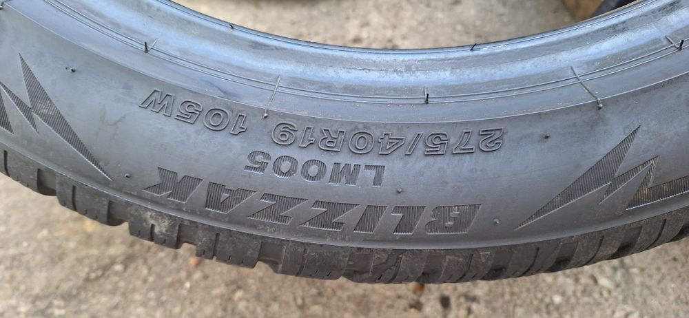 7mm! 2бр 275 40 19 Bridgestone blizzak lm005