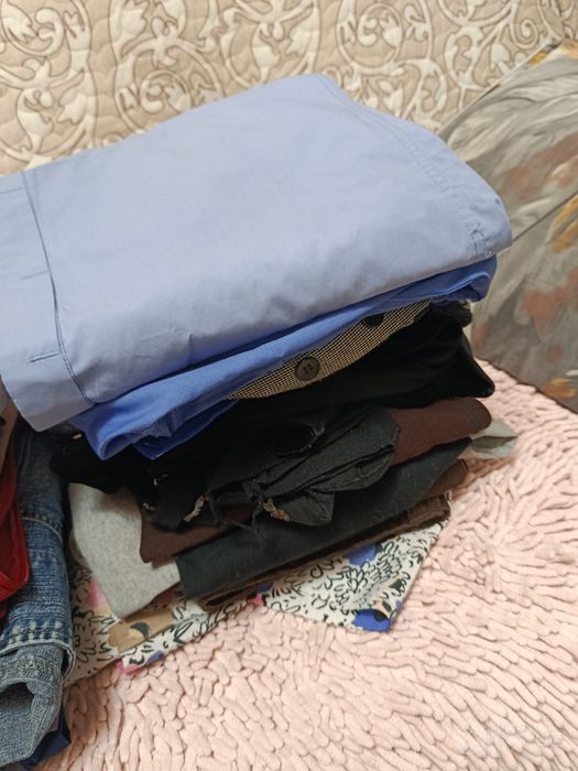 Продам 2 пакета евро вещей оптом примерно размер 44
