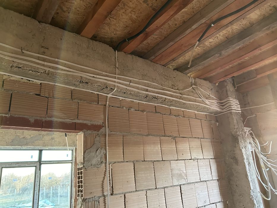 Електротехник-професионални ел.услуги и ремонти