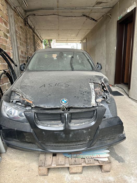 BMW 318 продава се ЦЯЛАТА (не на части)