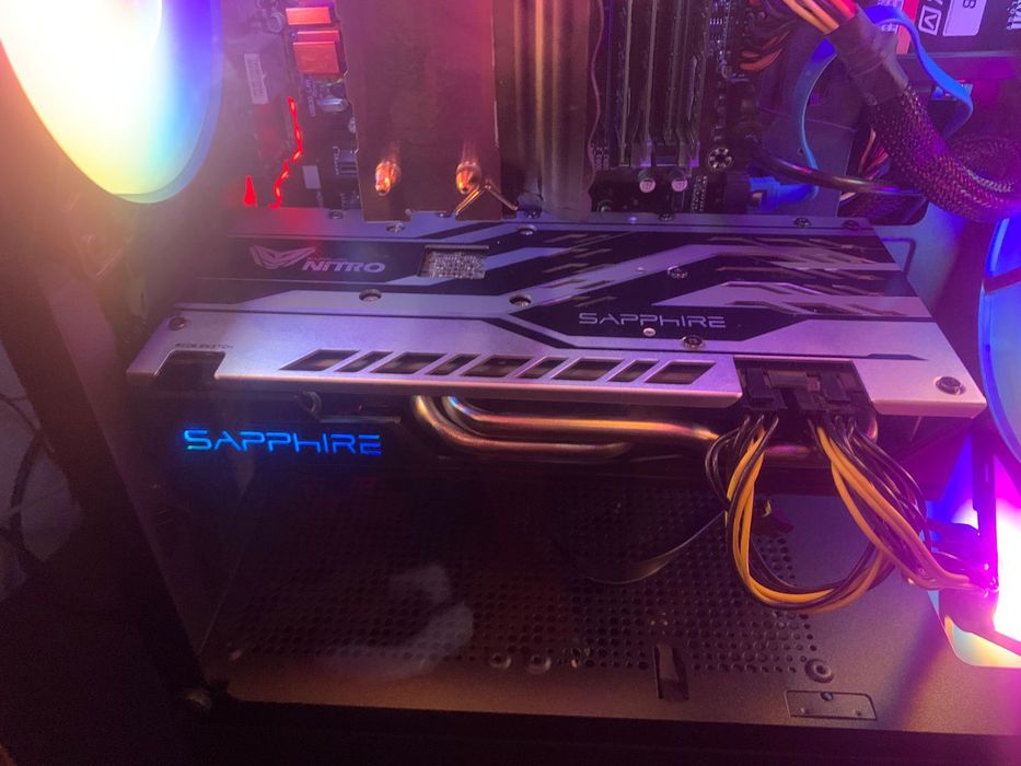 RX 570 Sapphire nitro 8gb