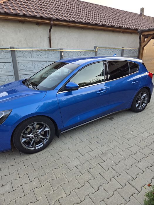 FORD Focus 2020 — imagine 4