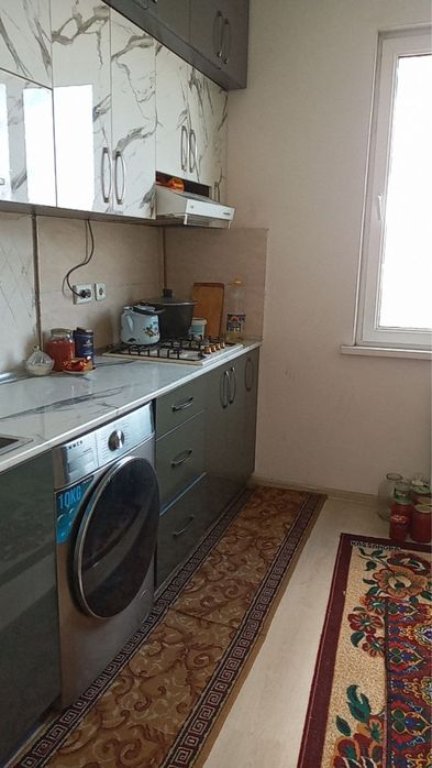 Квартира на Янги Хаятском районе.