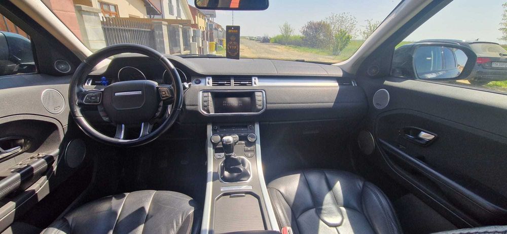 Land rover evoque 2.2