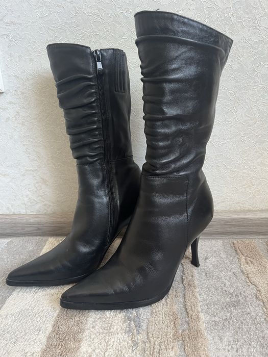 Женская кожаная обувь