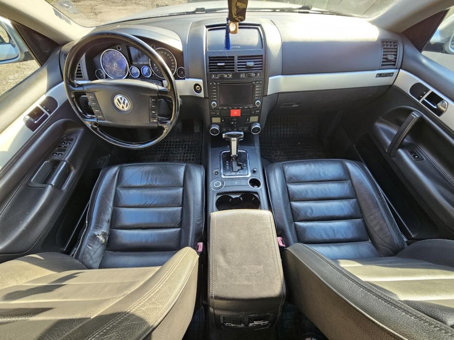 VW Touareg 2.5 174 на части