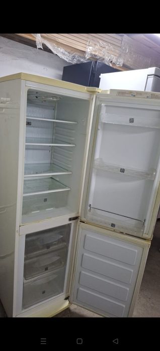 Продам холодильник