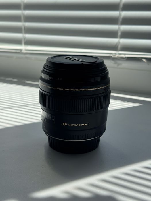 Объектив Canon 85 mm 1.8 USM