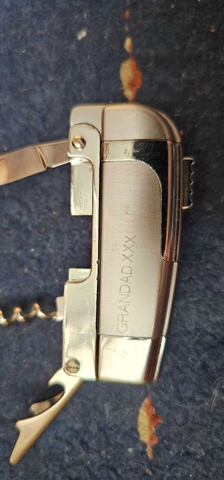 briceag multifunctional  cu bricheta