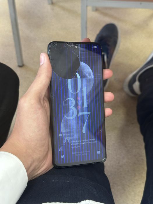 Poco F4 256GB flagman