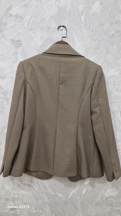 Пиджак в цвет "Гусиные лапки" 40 размер