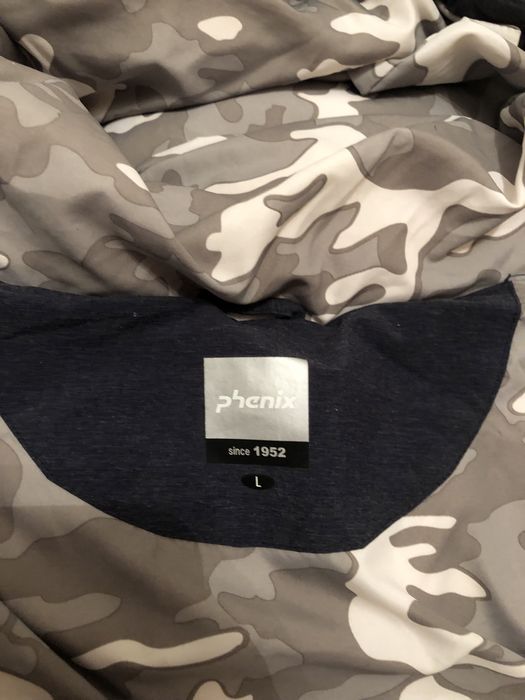 Женская куртка пухових