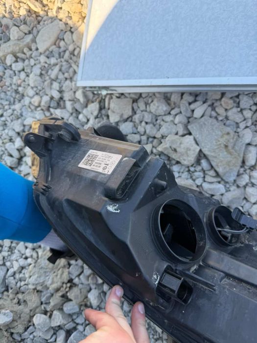 Ляв фар за Golf 7 2018година.