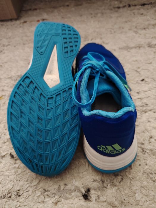Adidași Adidas running, comozi, stare foarte bună