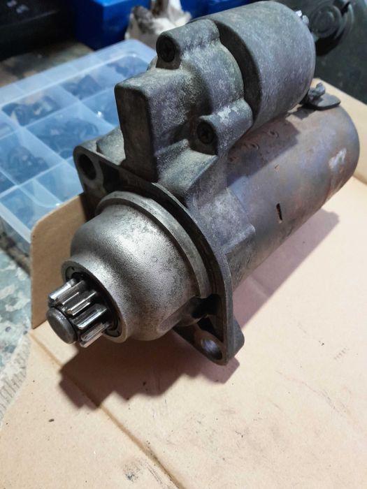 Продавам стартер за голф4 дизел