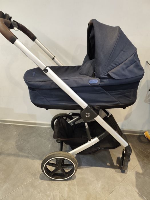 Cybex basios s lux и кошница за кола  cloud G i size plus 3в1