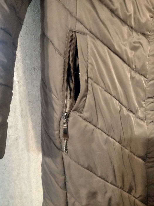 Продам пуховик зимний