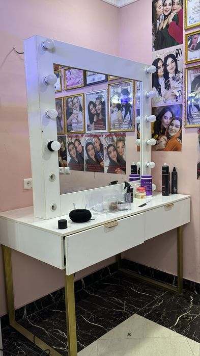 Svadebniy Salon uchun mebellar